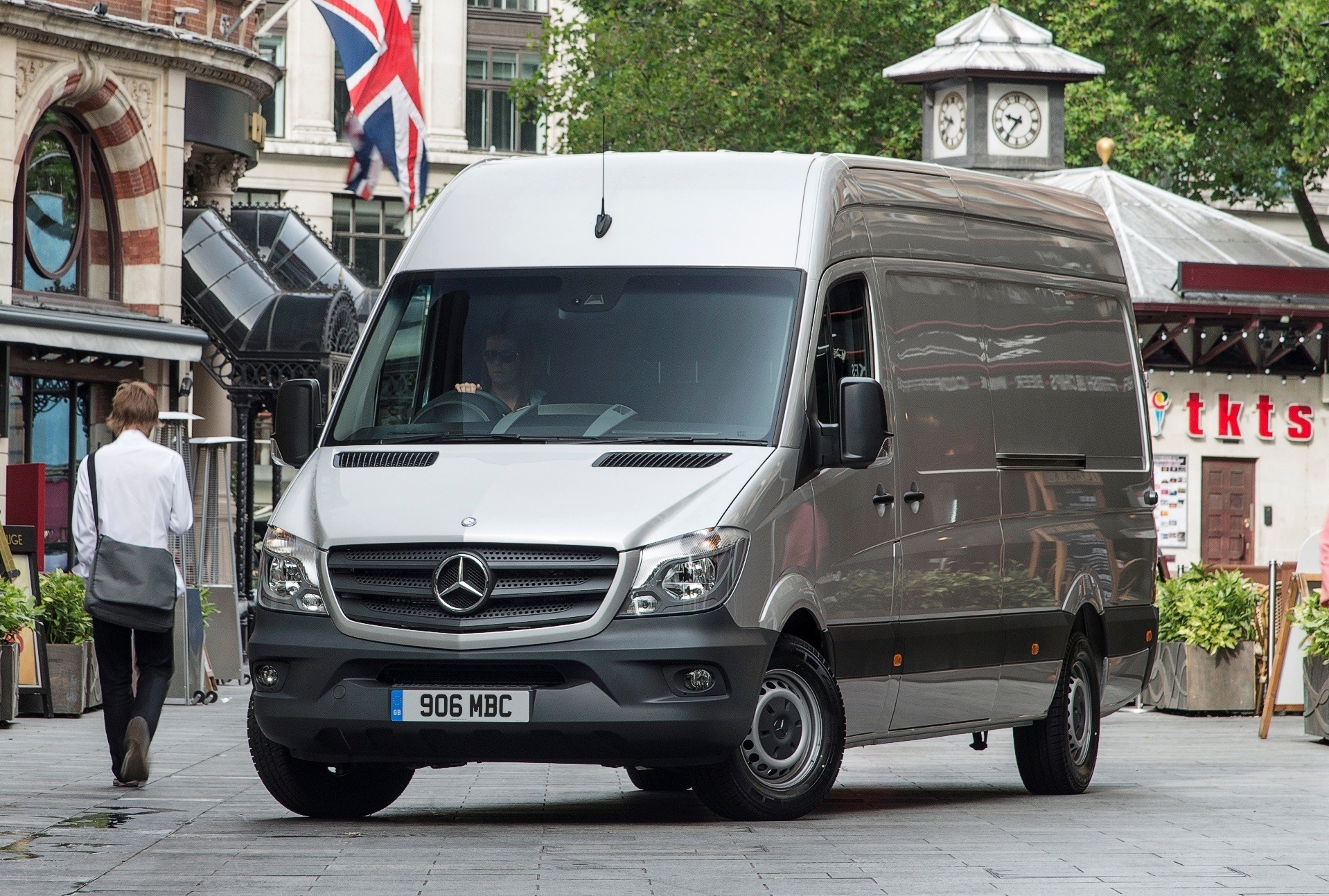 2013 mercedes 2024 sprinter van